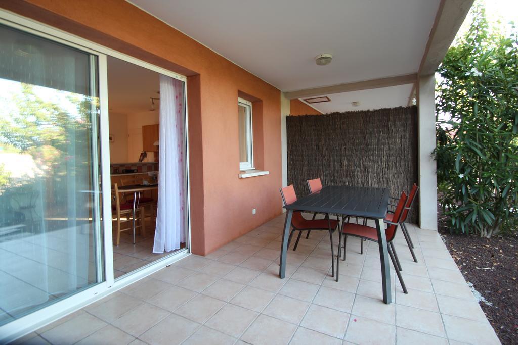 Hotel Et Residence De La Transhumance Saint-Martin-de-Crau Δωμάτιο φωτογραφία