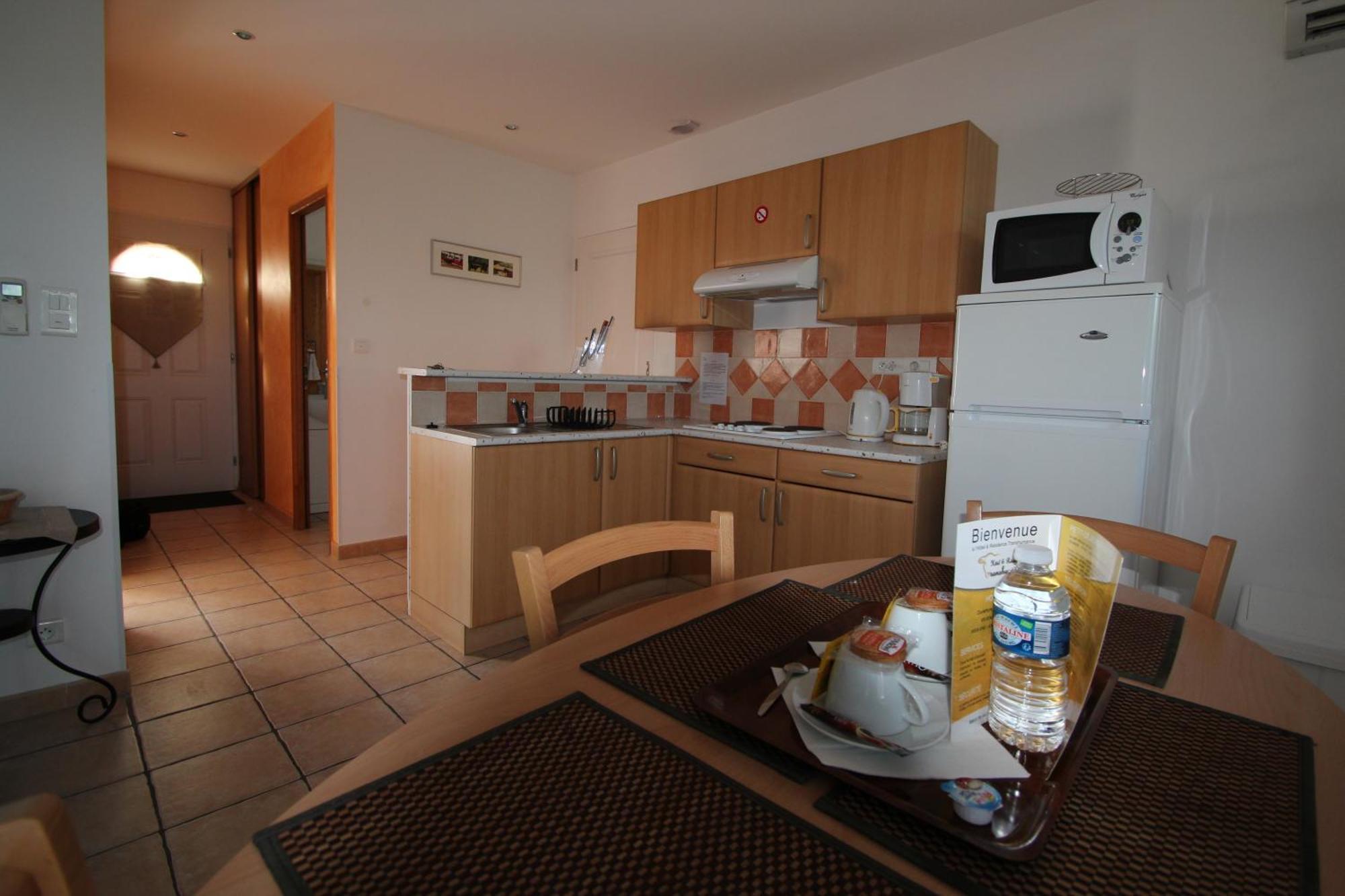 Hotel Et Residence De La Transhumance Saint-Martin-de-Crau Δωμάτιο φωτογραφία