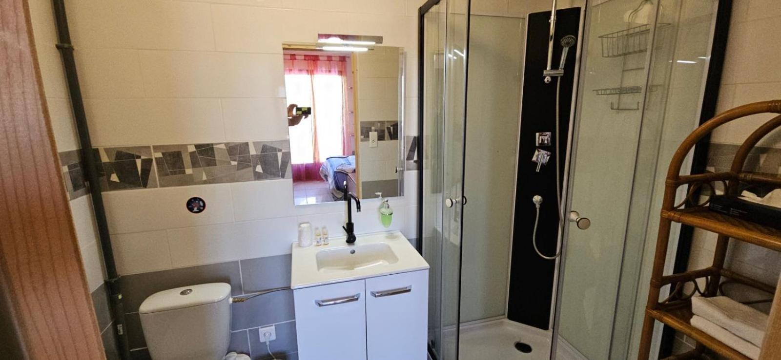 Hotel Et Residence De La Transhumance Saint-Martin-de-Crau Εξωτερικό φωτογραφία